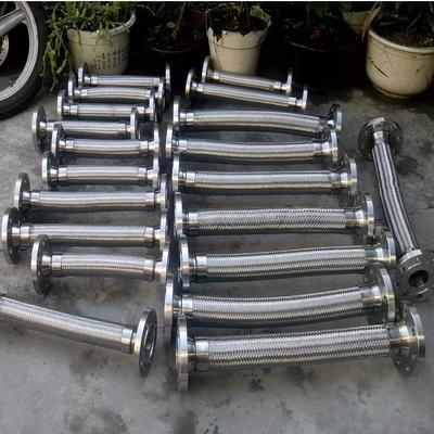 景縣祥圳金屬軟管加工處 專業(yè)定制復(fù)合軟管、伸縮管與金屬軟管